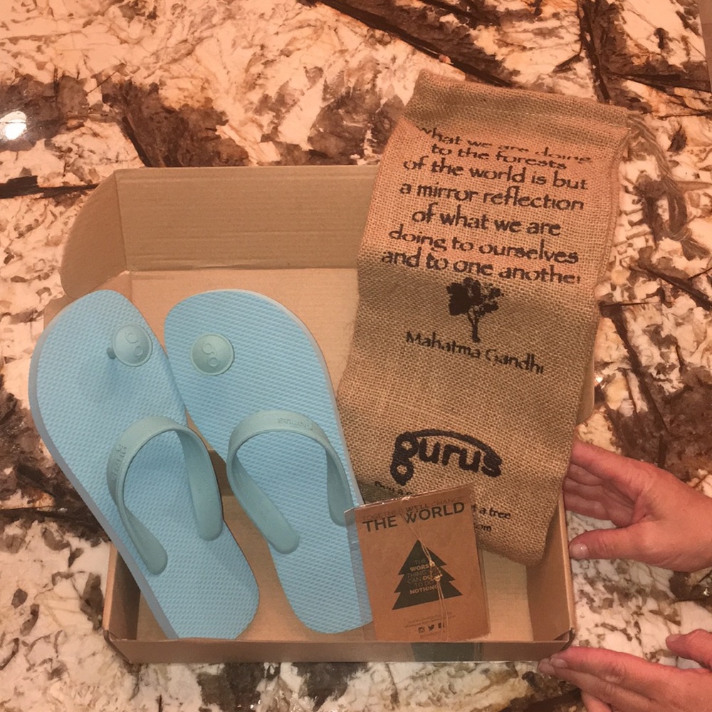 gurus flip flops